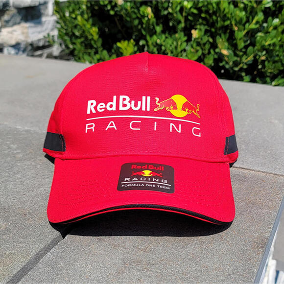 Gorgeous Red Bull Racing Red Cap - Picture 1 of 2